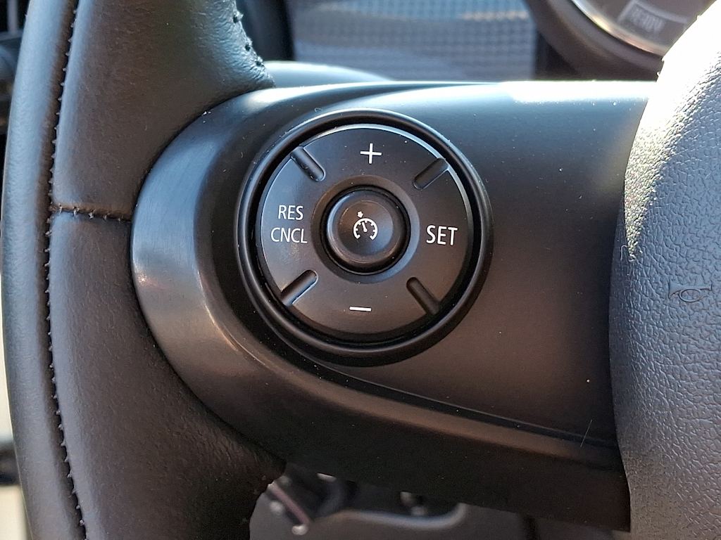 Thumbnail: 2016 MINI Cooper - 20