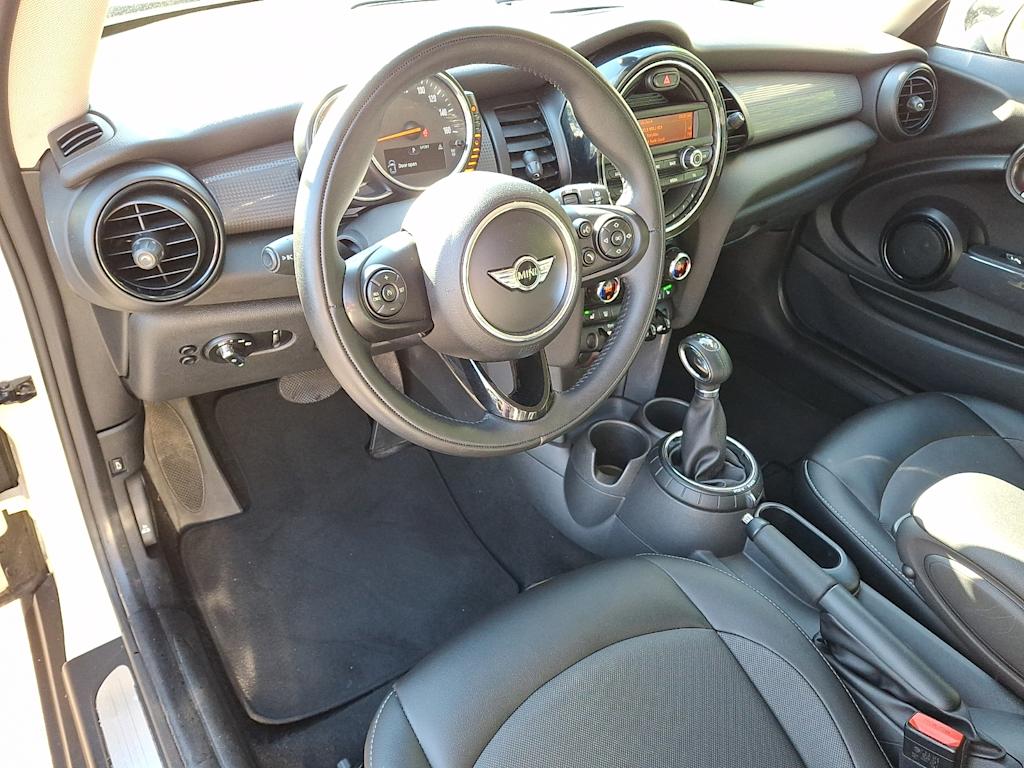 Thumbnail: 2016 MINI Cooper - 2