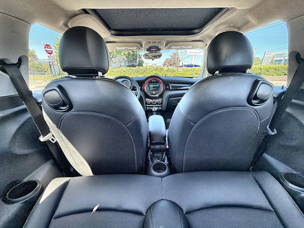 Thumbnail: 2019 MINI Cooper - 13