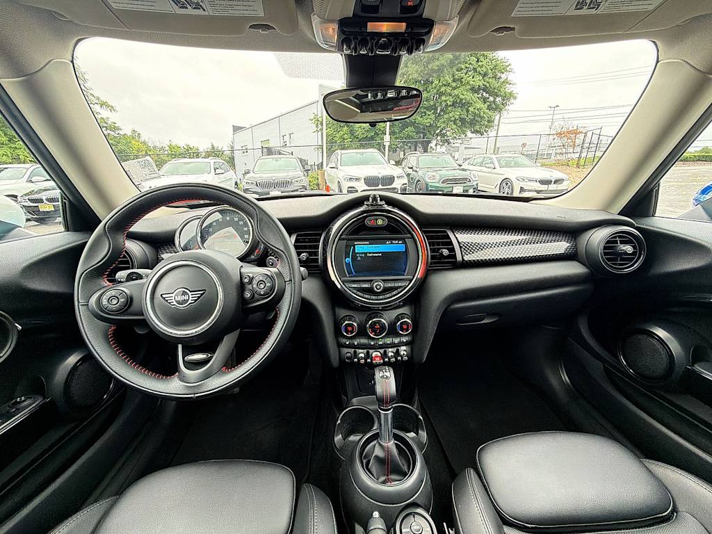 Thumbnail: 2019 MINI Cooper - 2