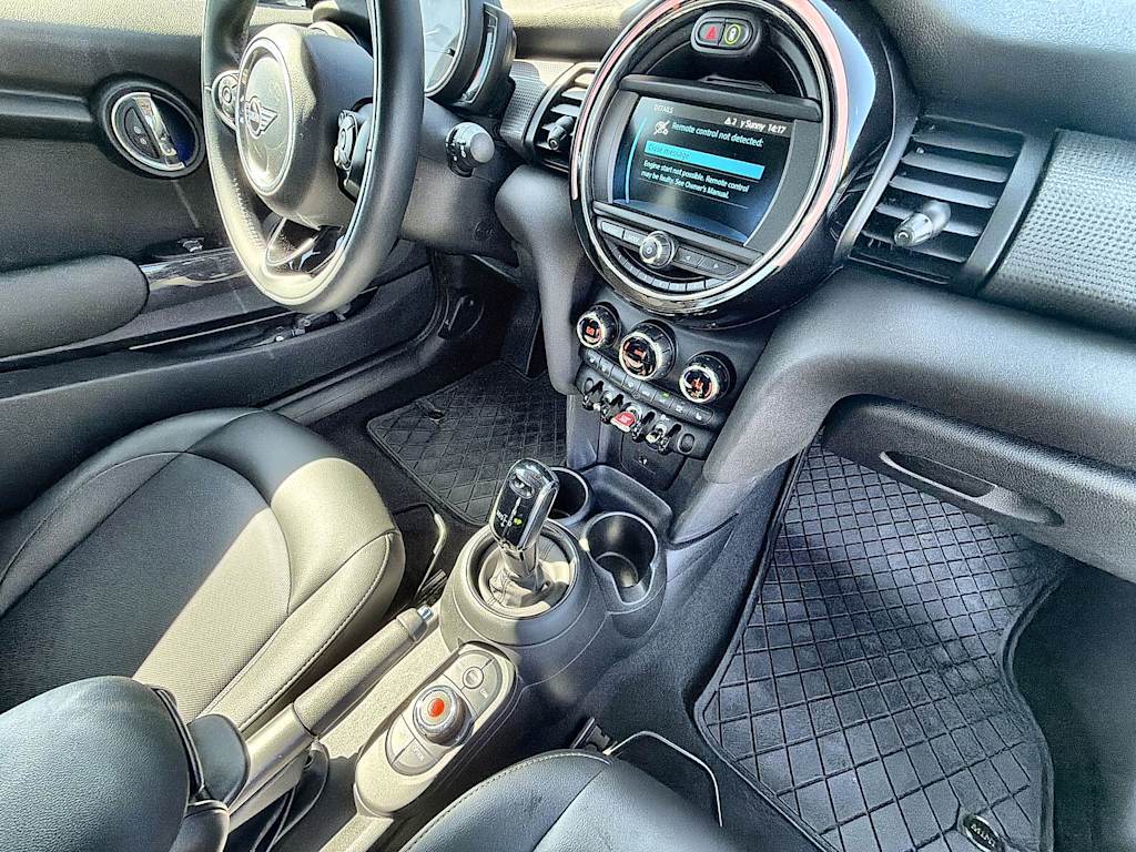 Thumbnail: 2020 MINI Cooper - 15