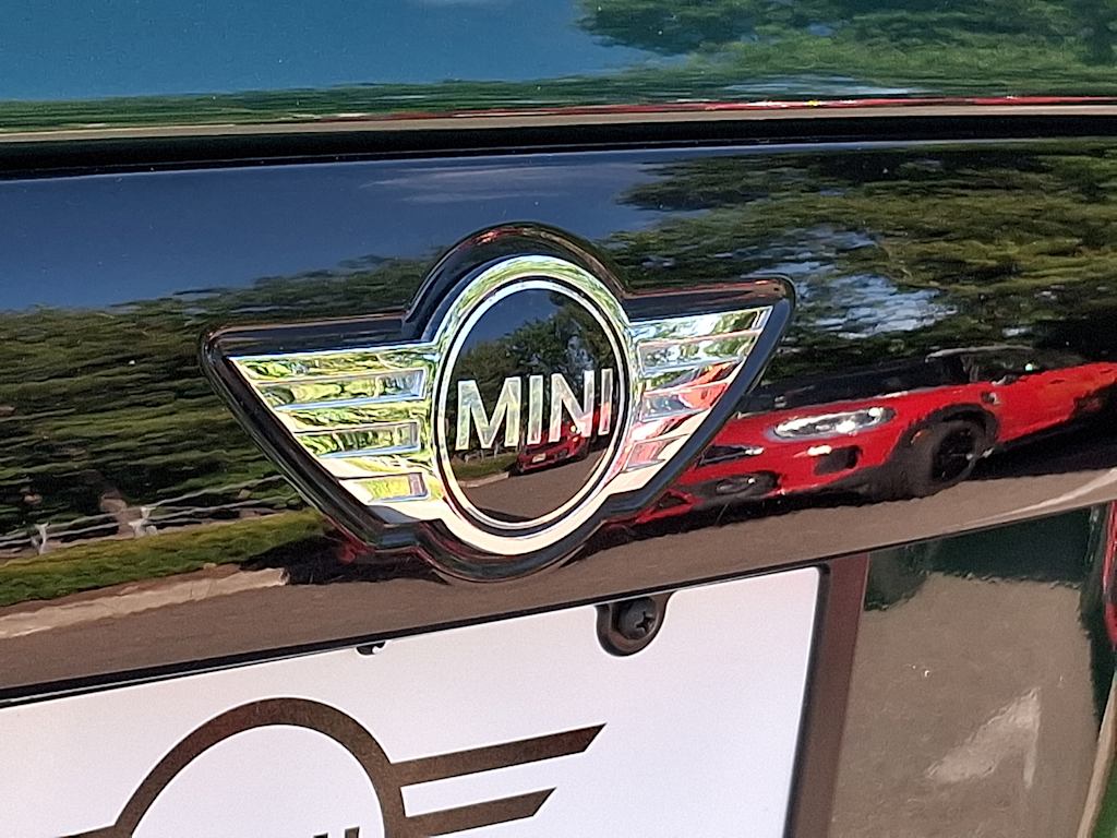 Thumbnail: 2017 MINI Cooper - 28