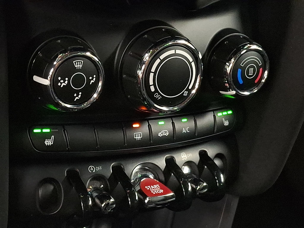Thumbnail: 2021 MINI Cooper - 21