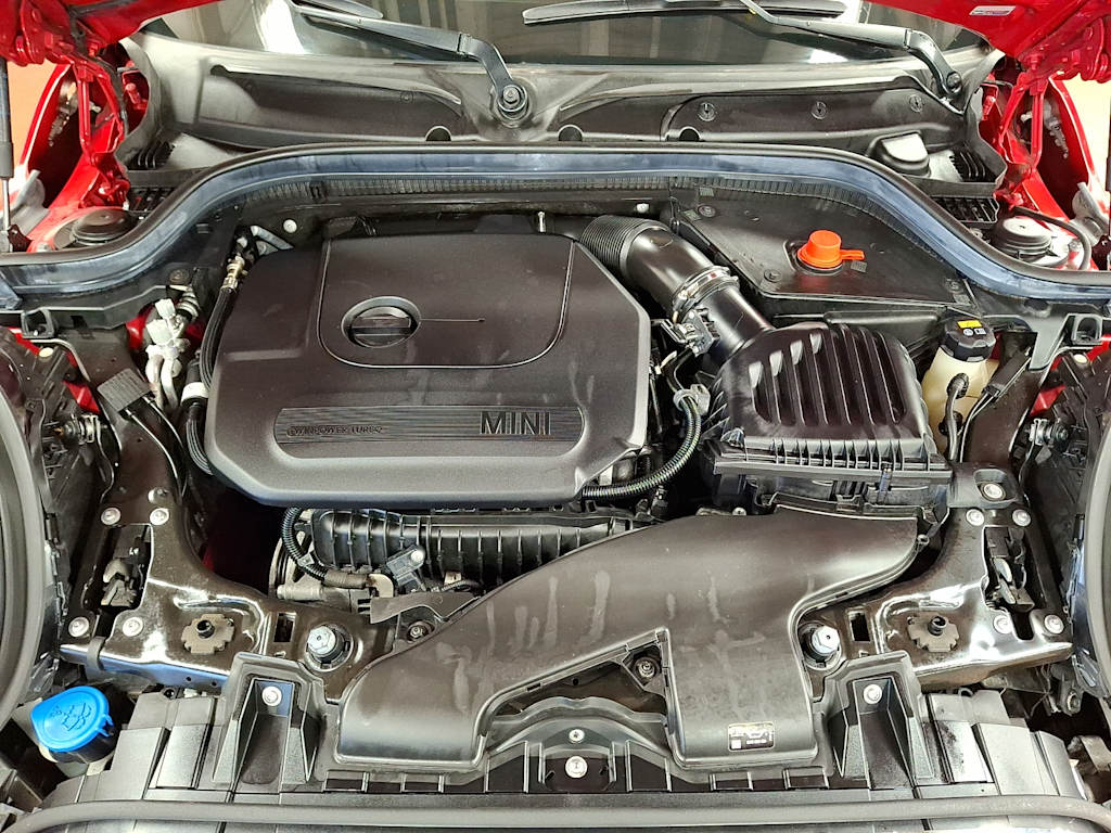 Thumbnail: 2021 MINI Cooper - 8