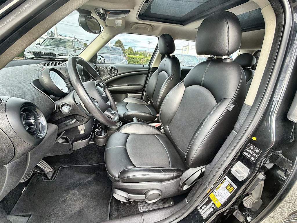 Thumbnail: 2016 MINI Cooper Countryman - 12