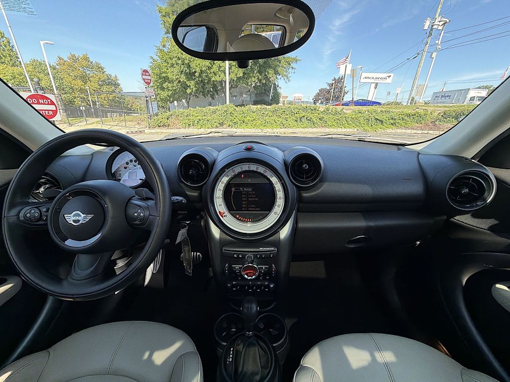 Thumbnail: 2014 MINI Cooper Countryman - 2
