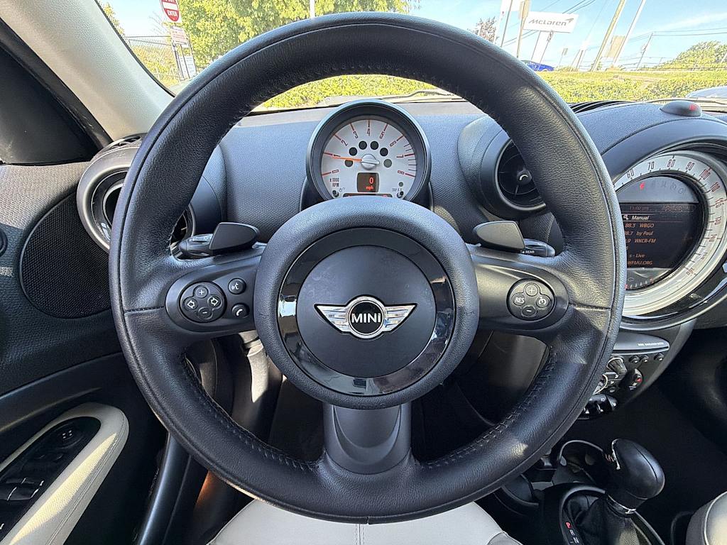 Thumbnail: 2014 MINI Cooper Countryman - 10