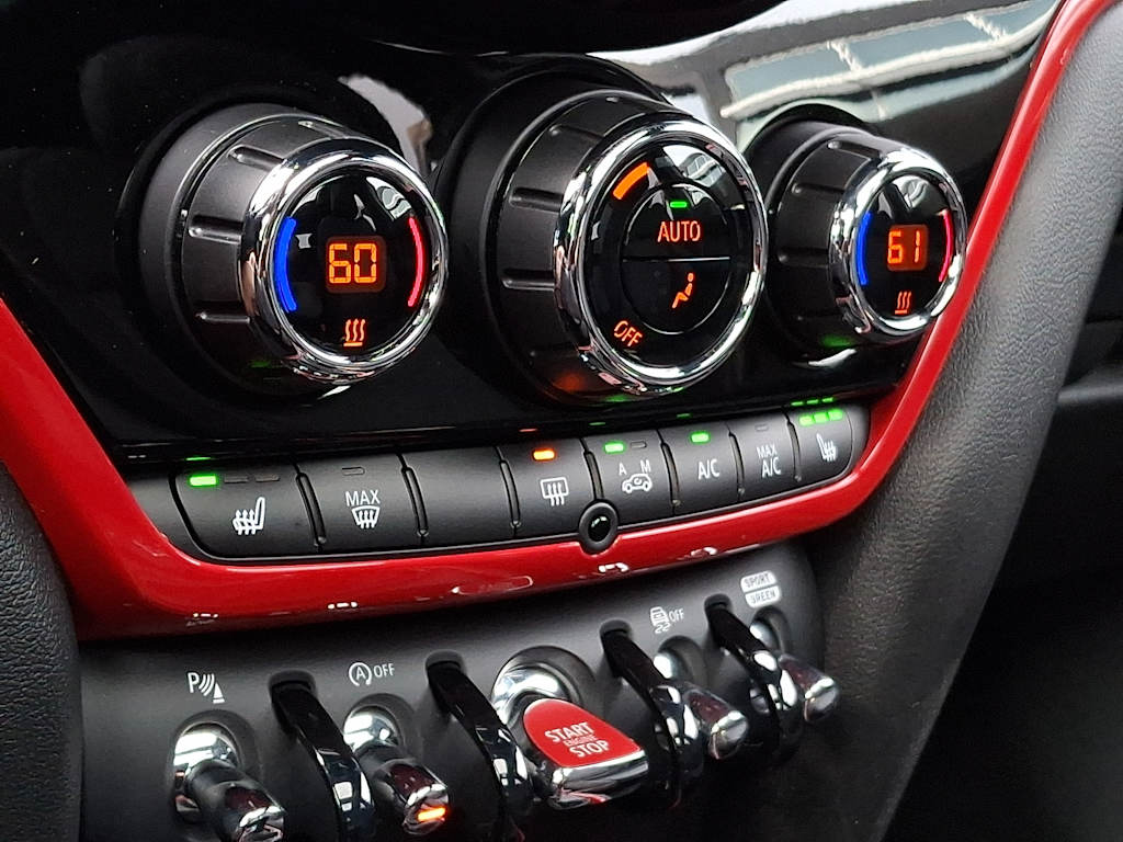 Thumbnail: 2024 MINI Cooper Countryman - 19