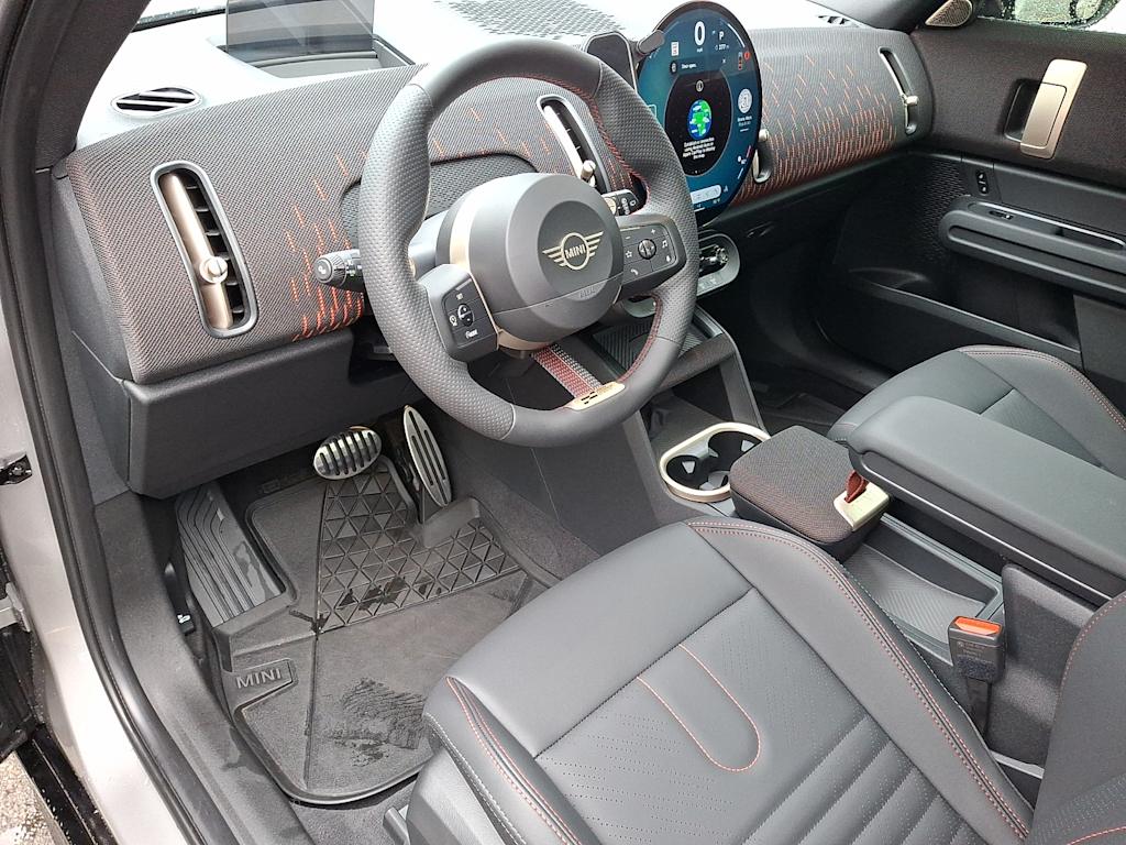 Thumbnail: 2025 MINI Cooper Countryman - 2