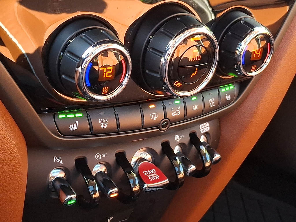 Thumbnail: 2023 MINI Cooper Countryman - 18