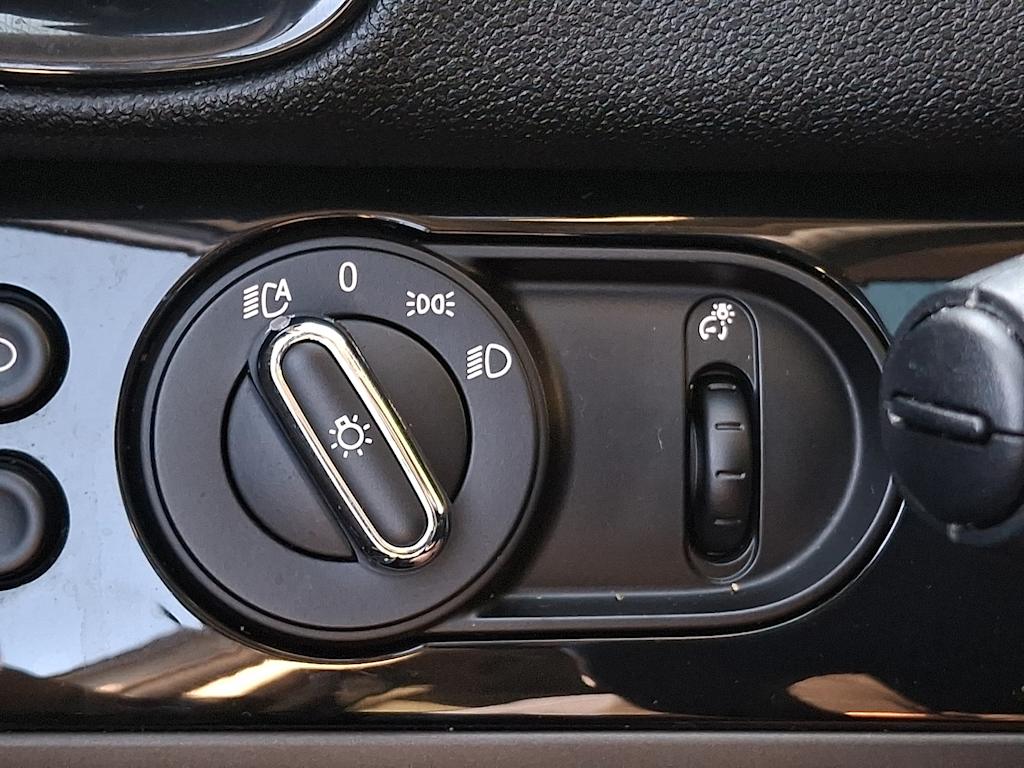Thumbnail: 2023 MINI Cooper Countryman - 26