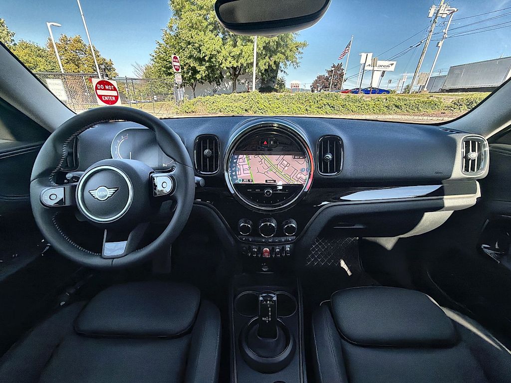 Thumbnail: 2024 MINI Cooper Countryman - 2