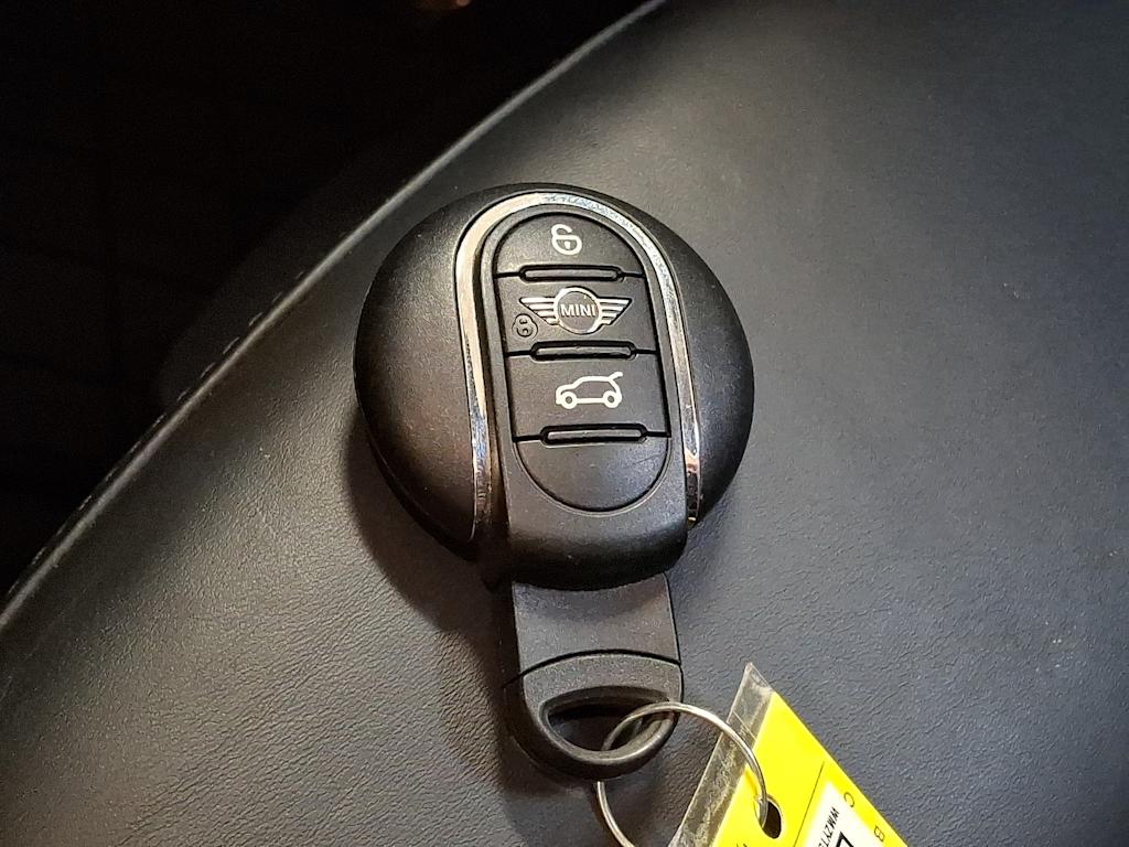 Thumbnail: 2019 MINI Cooper Countryman - 11