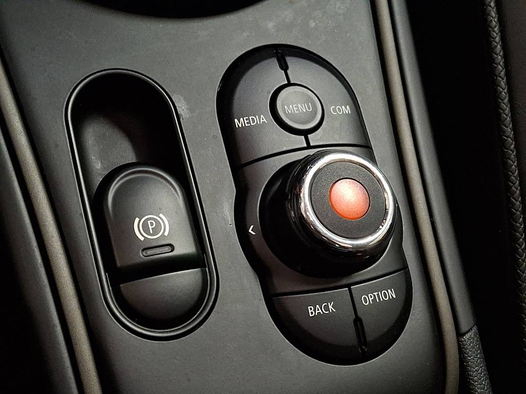 Thumbnail: 2019 MINI Cooper Countryman - 21