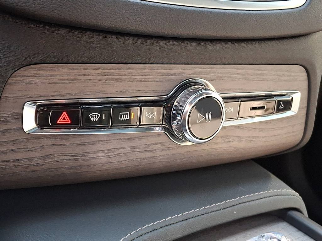 Thumbnail: 2024 Volvo XC90 - 19