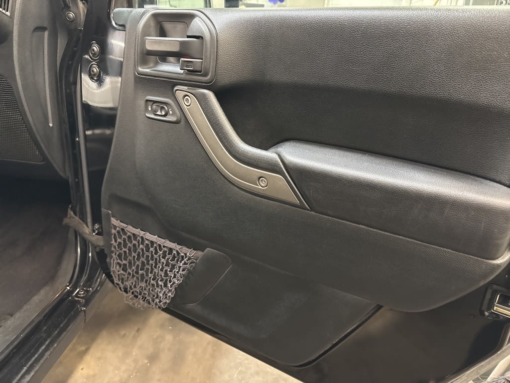 2018 Jeep Wrangler Unlimited Sport 36