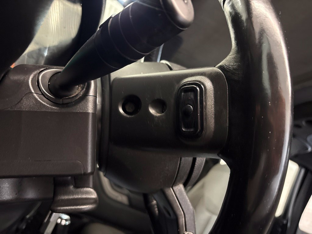 Thumbnail: 2018 Jeep Wrangler - 24