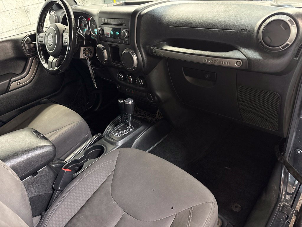 Thumbnail: 2018 Jeep Wrangler - 38
