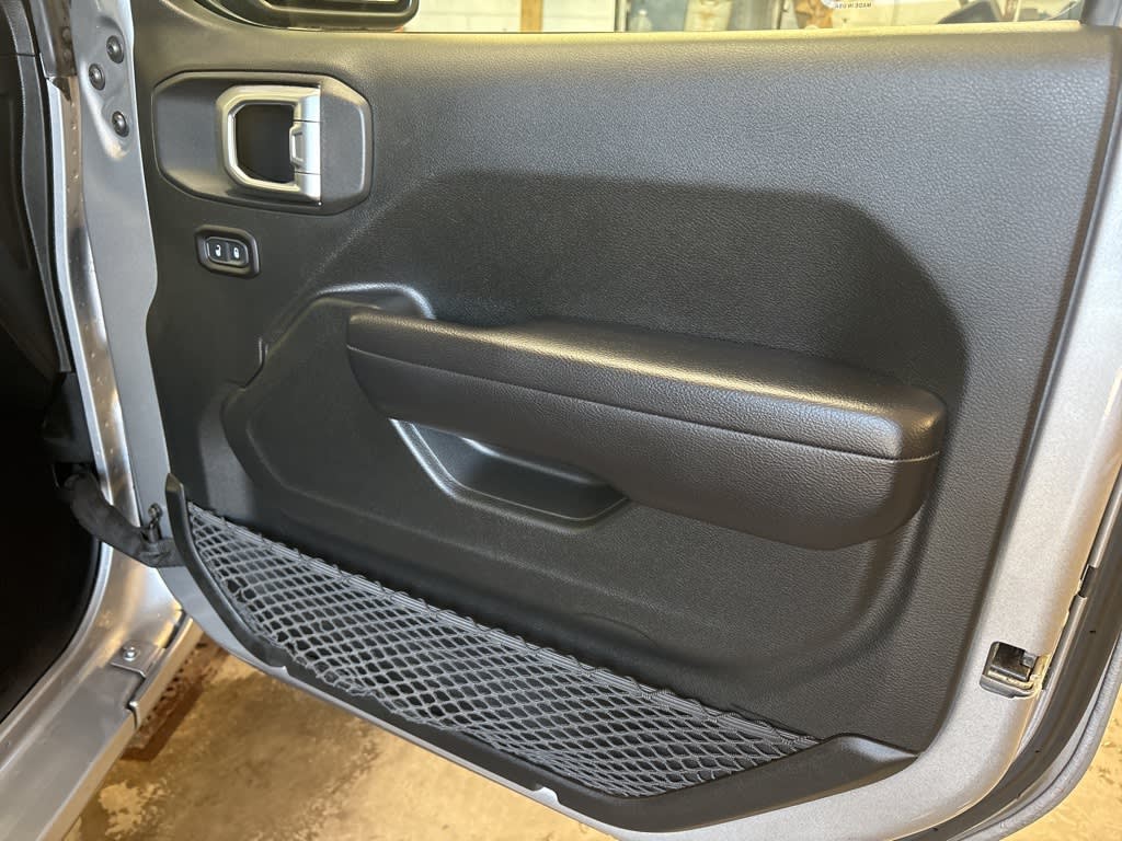 2018 Jeep Wrangler Unlimited Sport 43