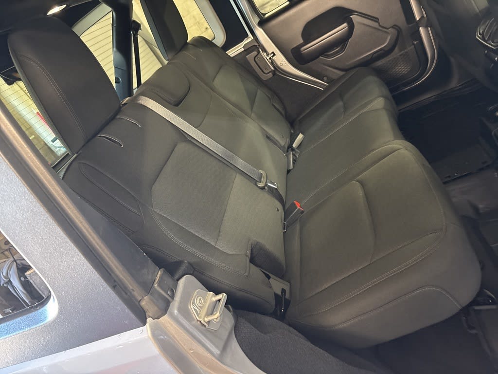 2018 Jeep Wrangler Unlimited Sport 10