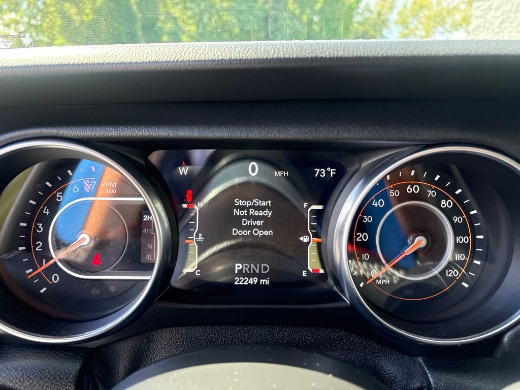 Thumbnail: 2021 Jeep Wrangler - 16