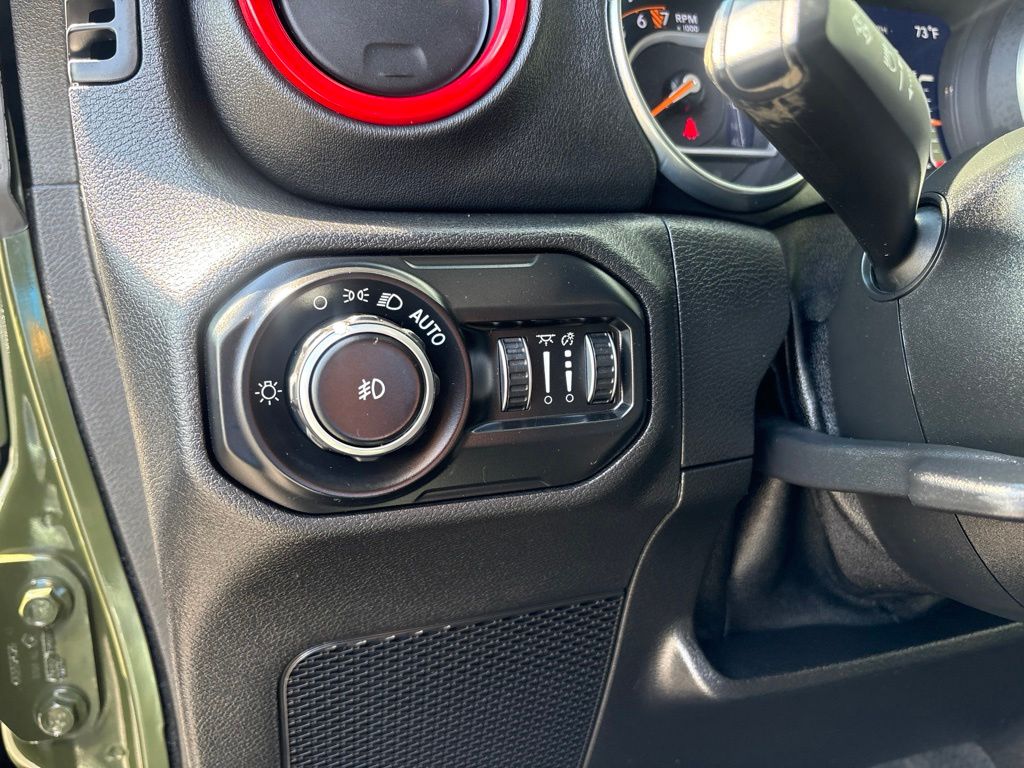 Thumbnail: 2021 Jeep Wrangler - 24
