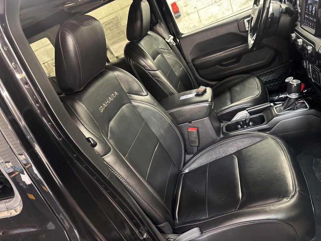 Thumbnail: 2020 Jeep Wrangler - 10