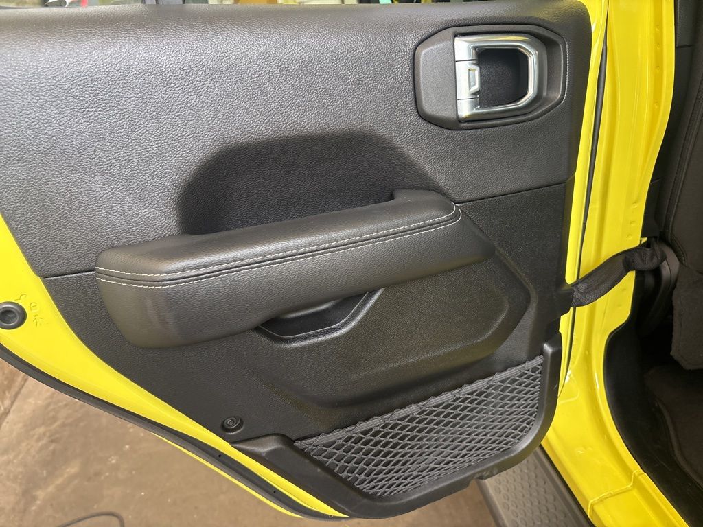 Thumbnail: 2023 Jeep Wrangler - 31