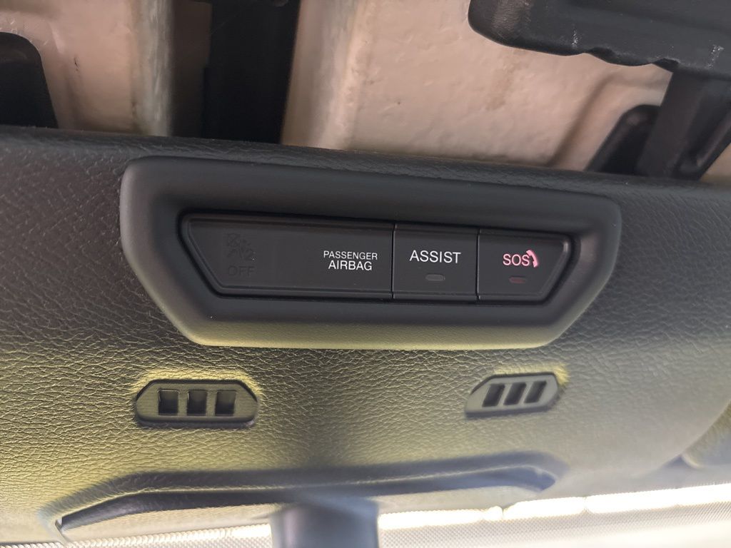 Thumbnail: 2023 Jeep Wrangler - 29