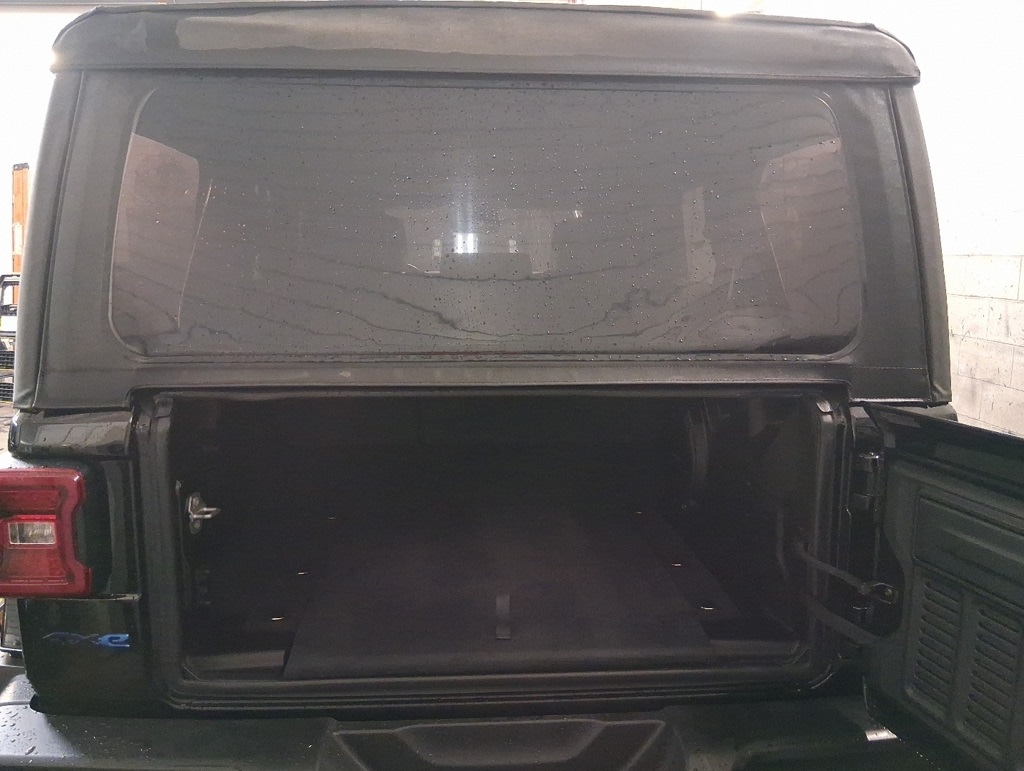 Thumbnail: 2022 Jeep Wrangler - 29