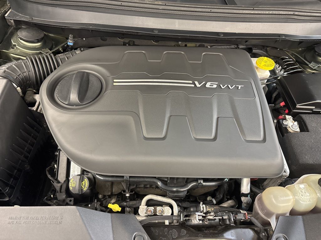 Thumbnail: 2019 Jeep Cherokee - 7