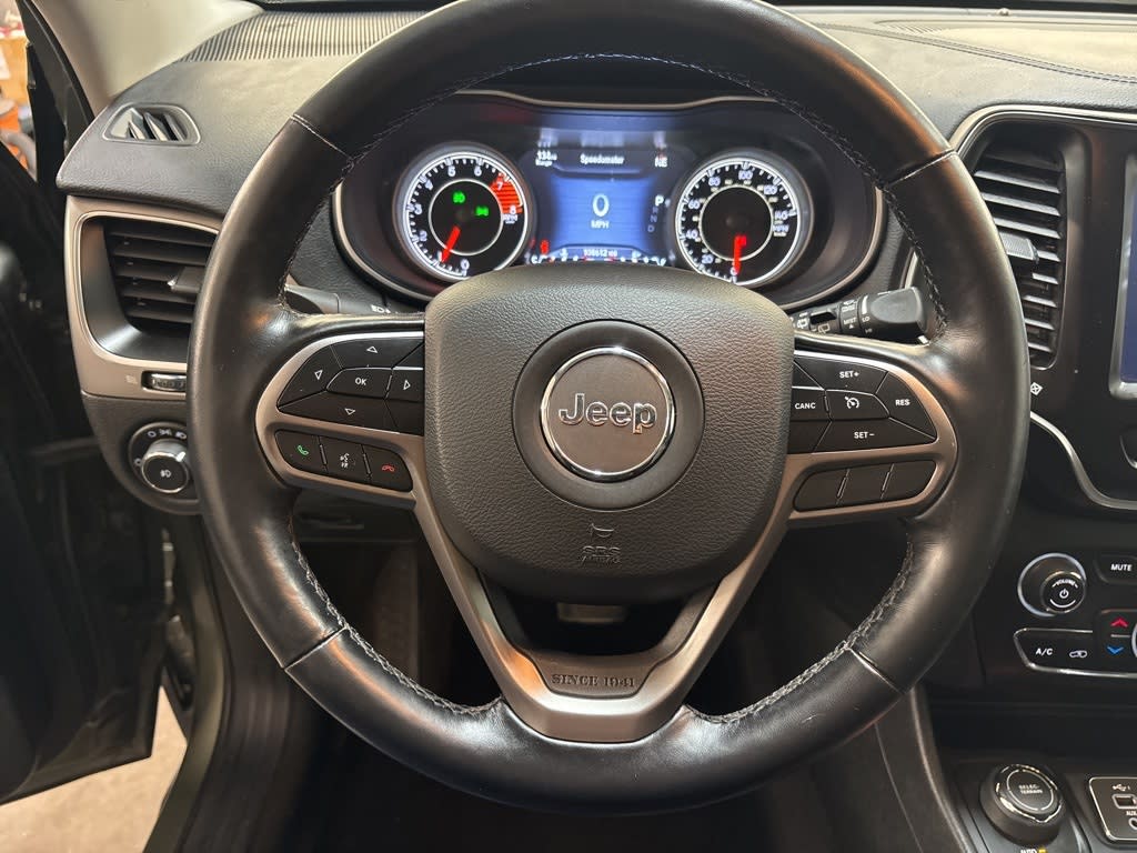 Thumbnail: 2021 Jeep Cherokee - 6