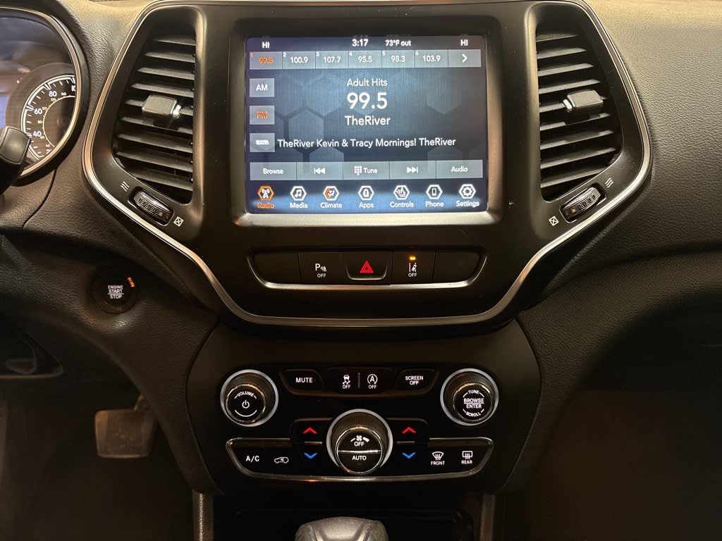 Thumbnail: 2021 Jeep Cherokee - 12