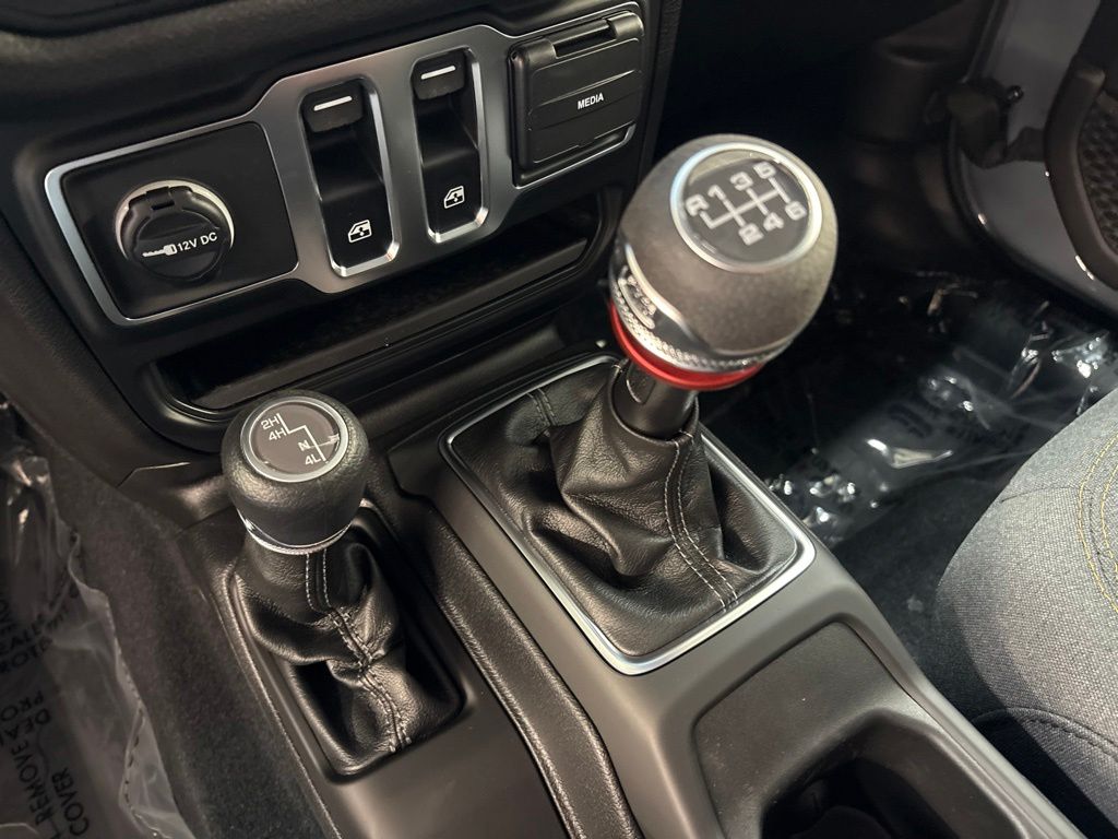 Thumbnail: 2026 Jeep Wrangler - 29