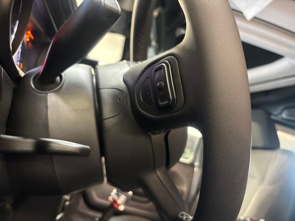 Thumbnail: 2026 Jeep Wrangler - 25