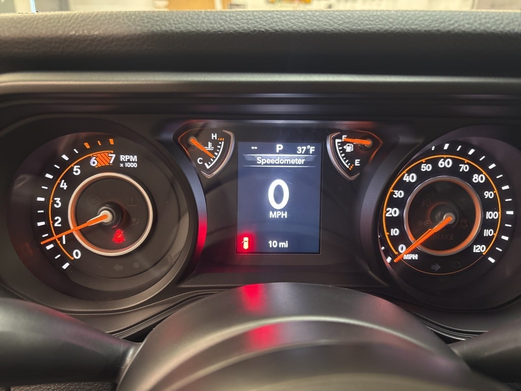 Thumbnail: 2026 Jeep Wrangler - 14