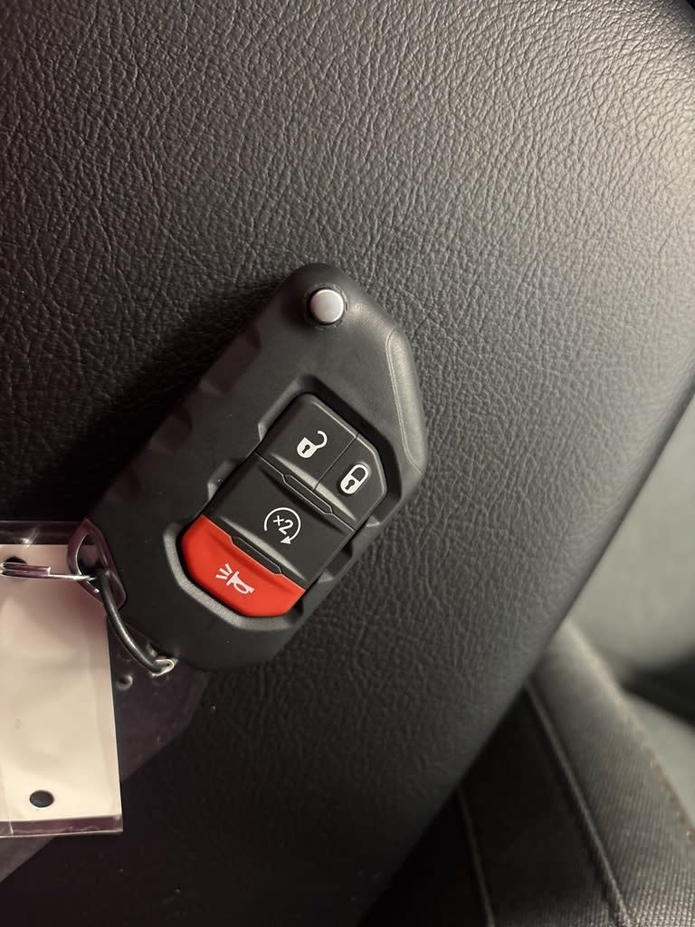 Thumbnail: 2026 Jeep Wrangler - 15