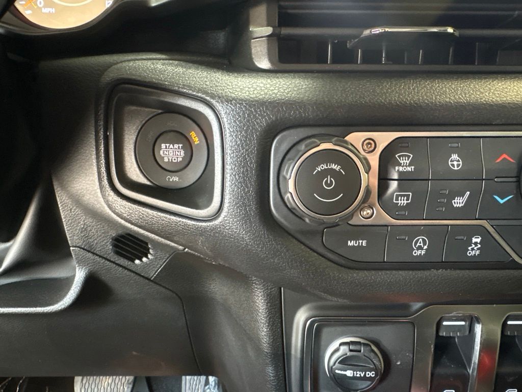 Thumbnail: 2026 Jeep Wrangler - 26