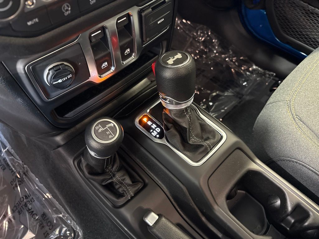 Thumbnail: 2026 Jeep Wrangler - 28