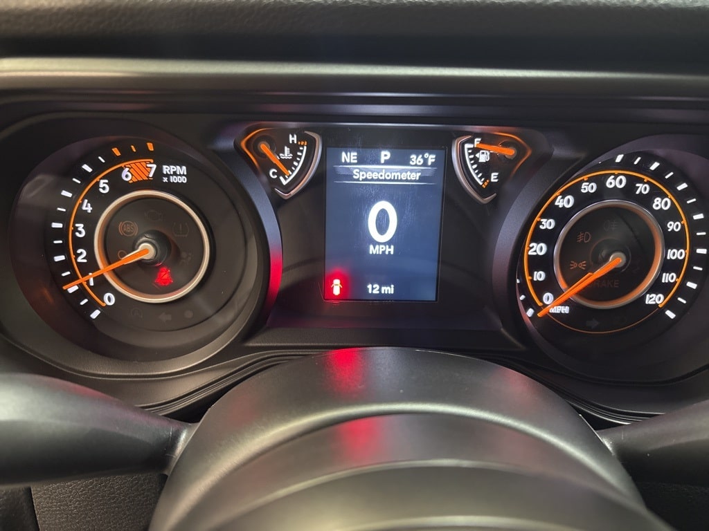 Thumbnail: 2026 Jeep Wrangler - 15