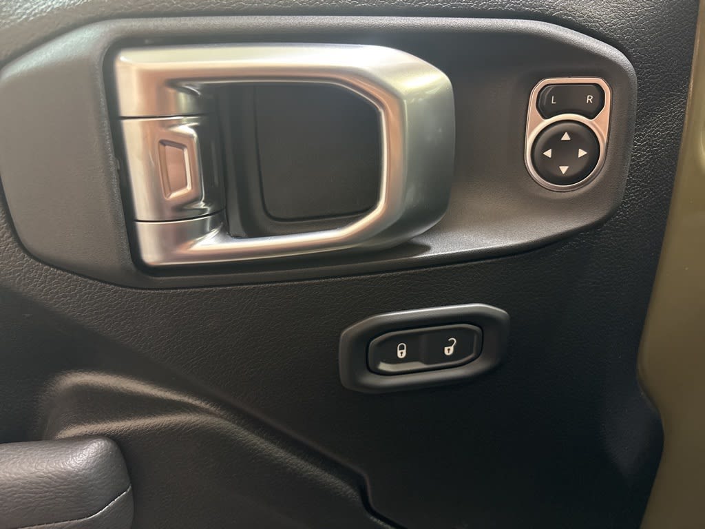 Thumbnail: 2026 Jeep Wrangler - 21