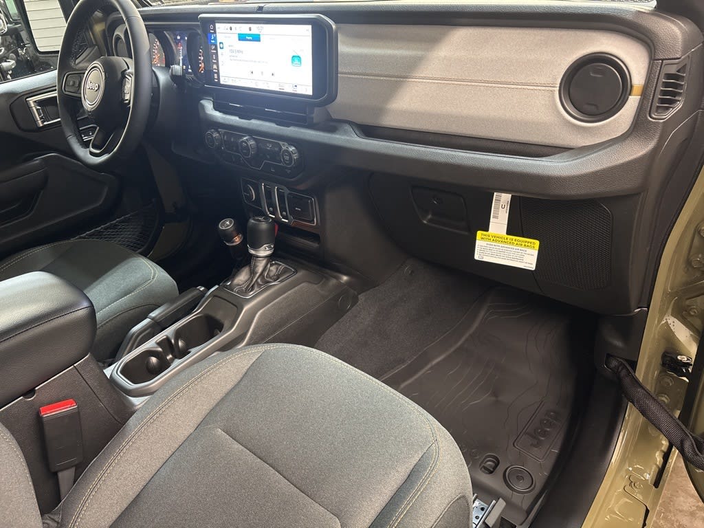 Thumbnail: 2026 Jeep Wrangler - 11