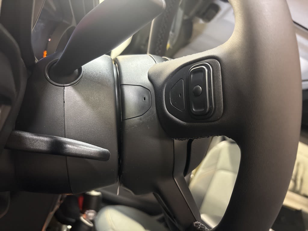 Thumbnail: 2026 Jeep Wrangler - 23