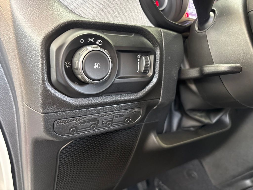 Thumbnail: 2026 Jeep Wrangler - 23