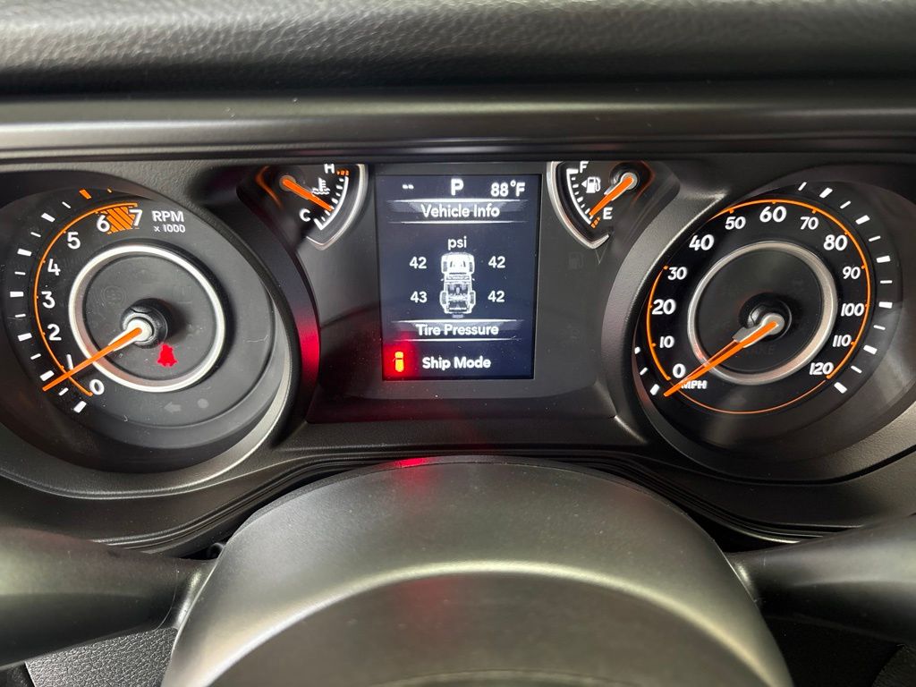 Thumbnail: 2026 Jeep Wrangler - 15