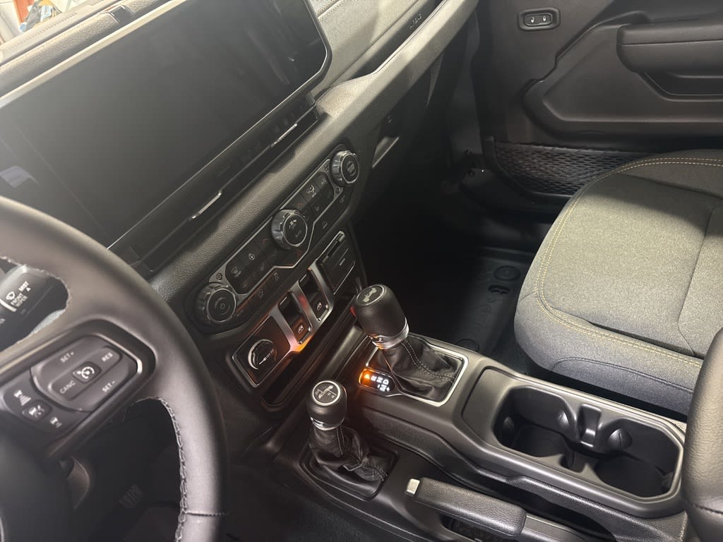 Thumbnail: 2026 Jeep Wrangler - 12