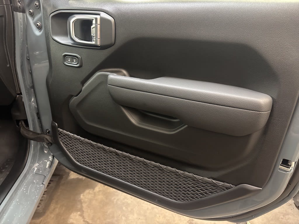 Thumbnail: 2026 Jeep Wrangler - 29