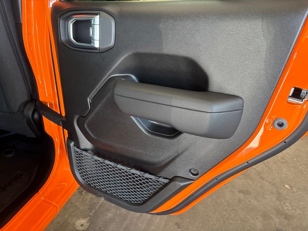 Thumbnail: 2026 Jeep Wrangler - 35