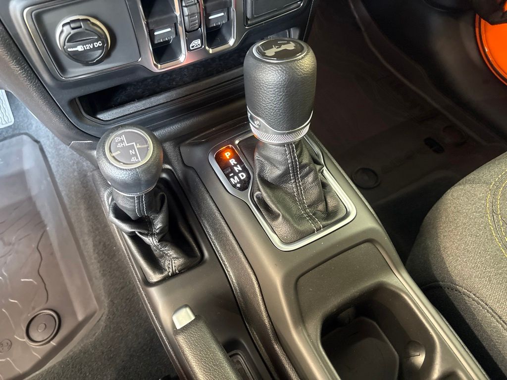 Thumbnail: 2026 Jeep Wrangler - 15