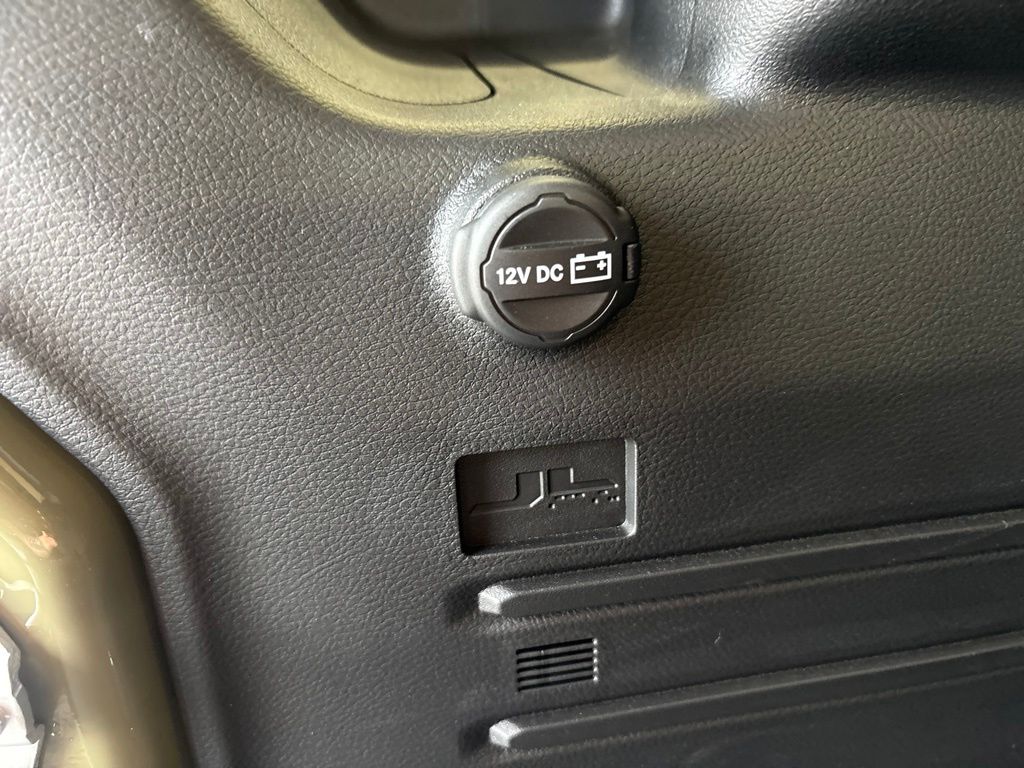 Thumbnail: 2026 Jeep Wrangler - 33